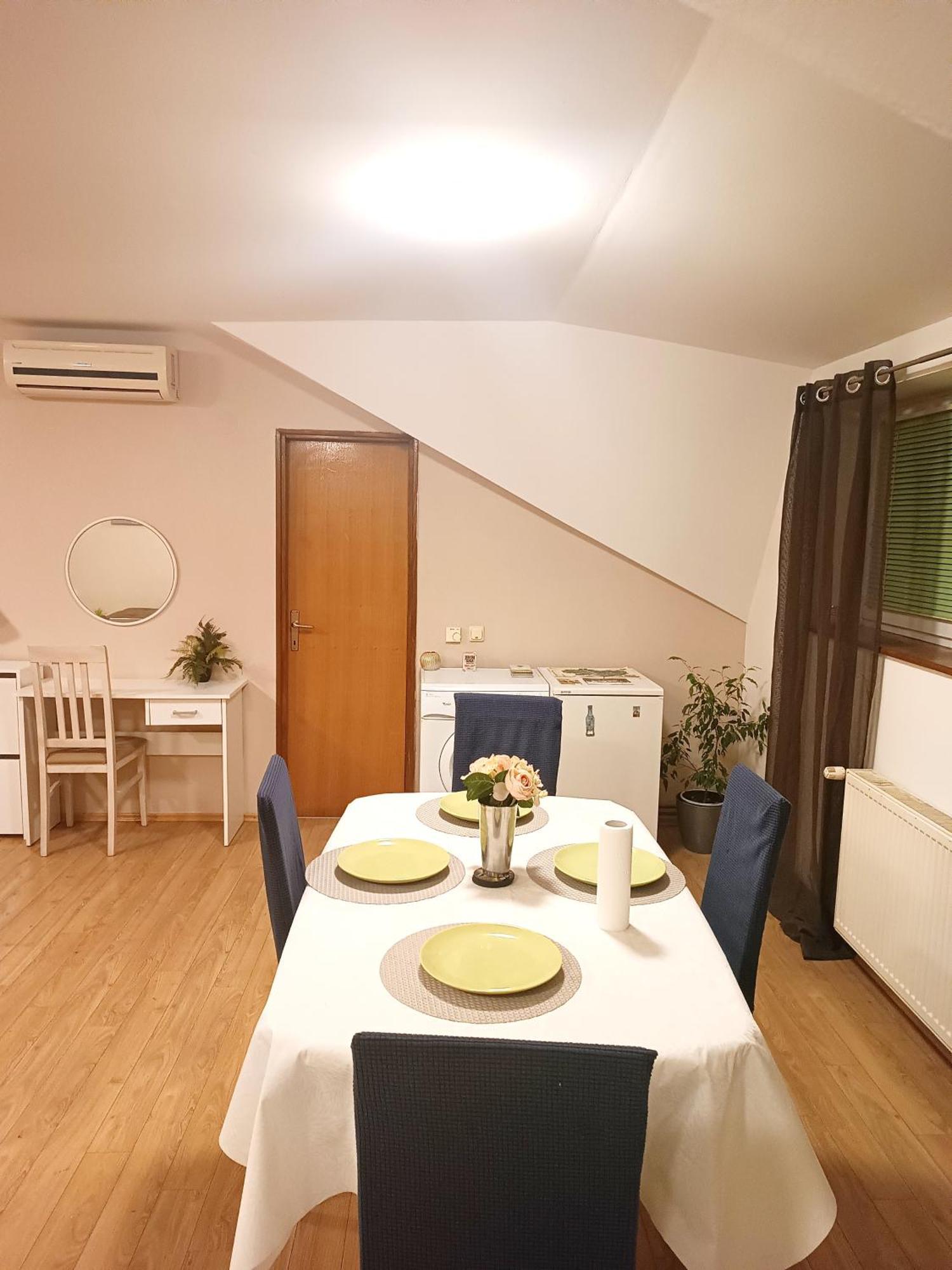 Apartman Petra Zabok Exteriör bild